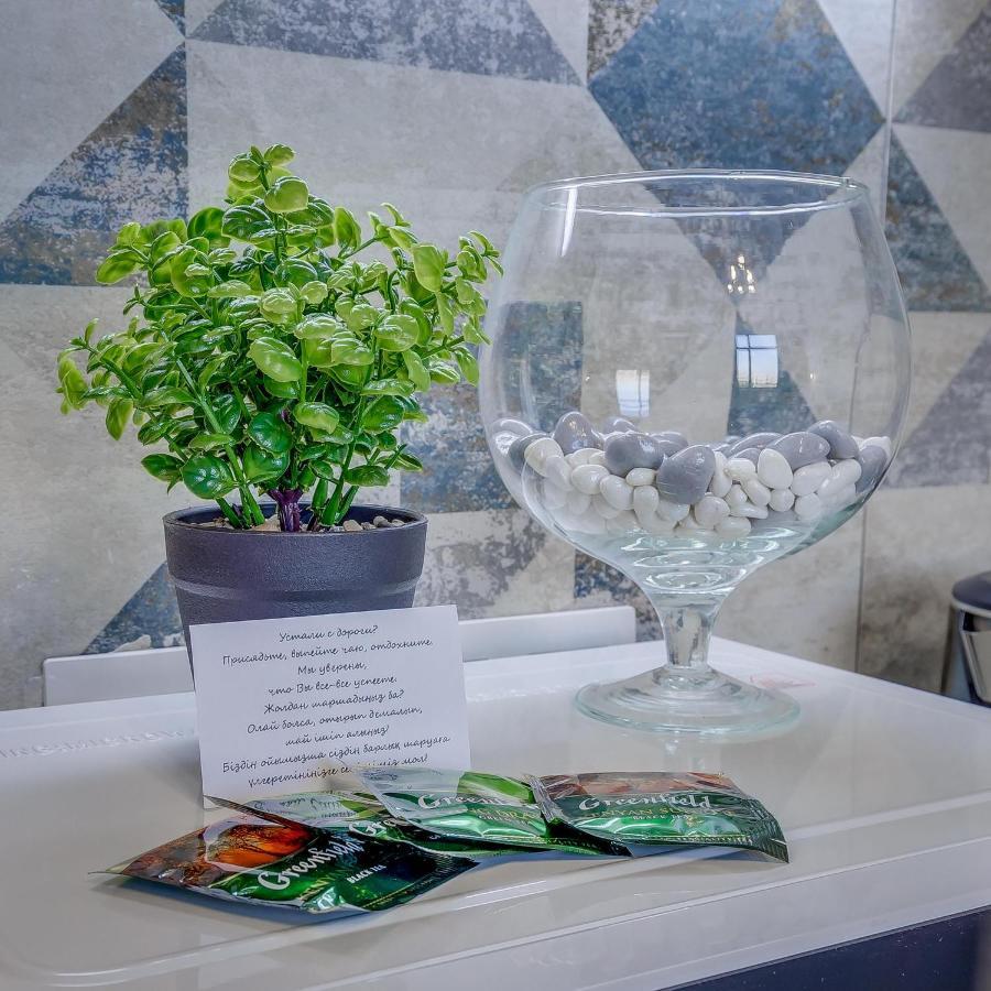 Apartmán "Asaapart" Lamiya Almaty Exteriér fotografie